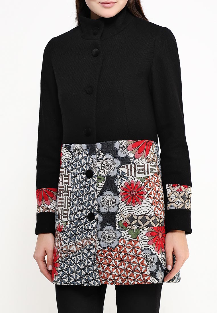 Desigual Пальто